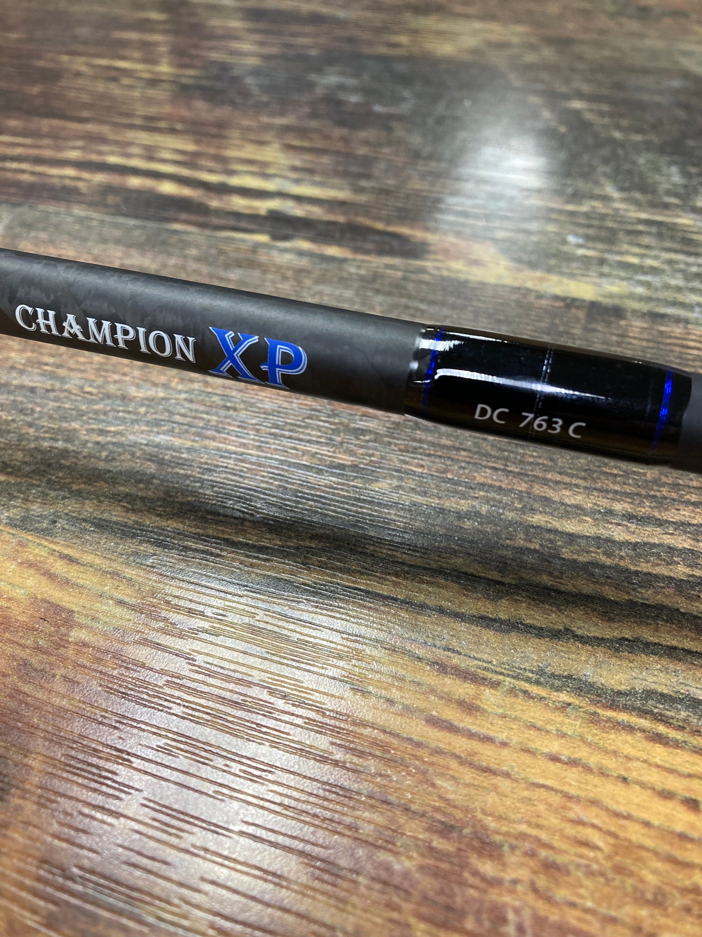 Dobyns Champion XP - DC 763 C - Casting