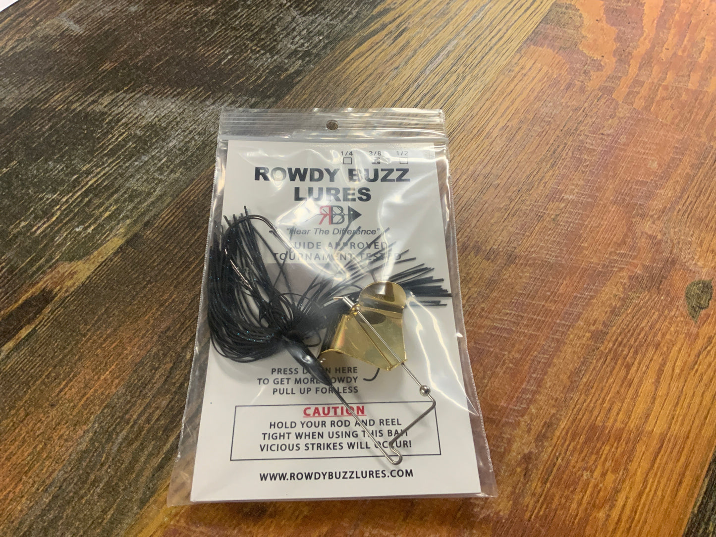 ROWDY BUZZ LURES 3/8 oz. BLACK/GOLD BLADE