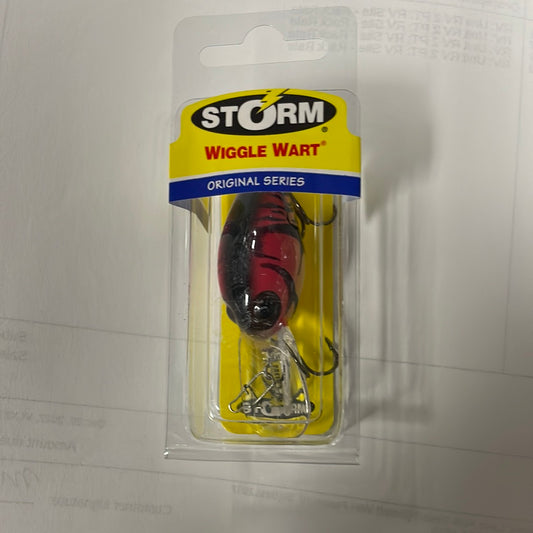 Storm Wiggle Wart V655 Red Craw