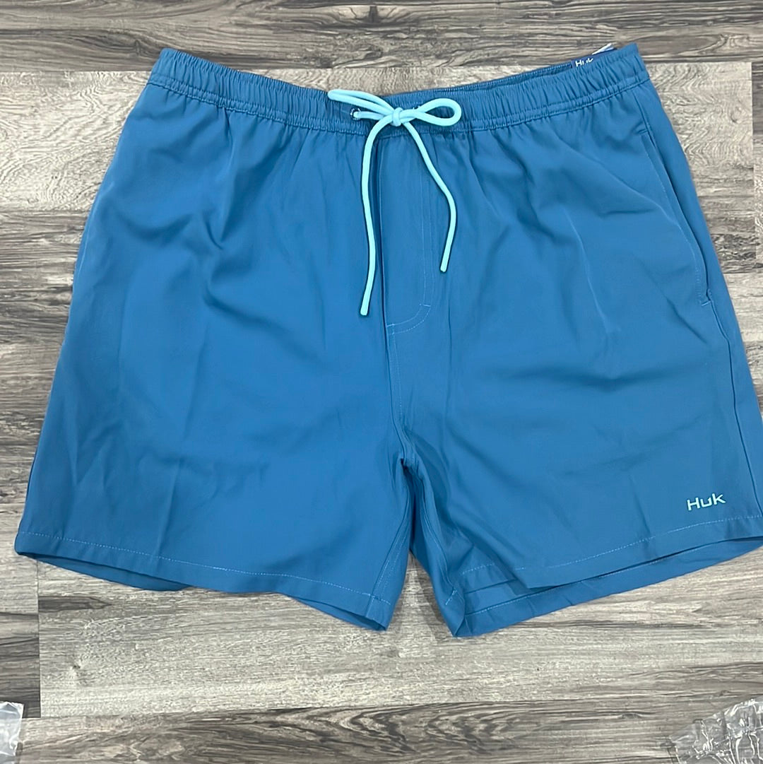 HUK Volley Short